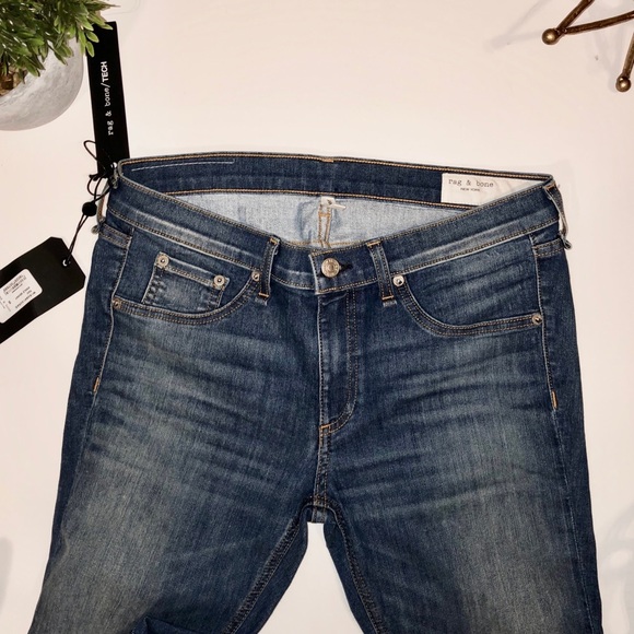 NEW!!!! Rag and bone jeans - Picture 3 of 6